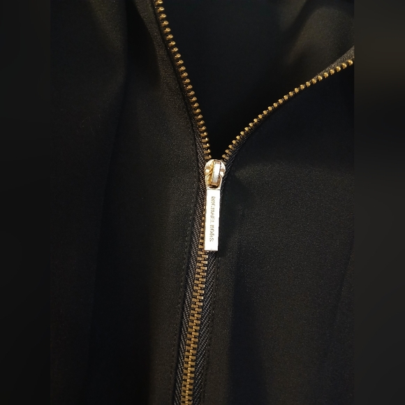 Michael Kors Crochet Sleeve Blouse - Picture 4 of 8